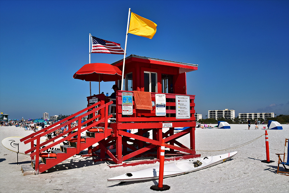 Red lifeguard stand on Siesta Key Beach